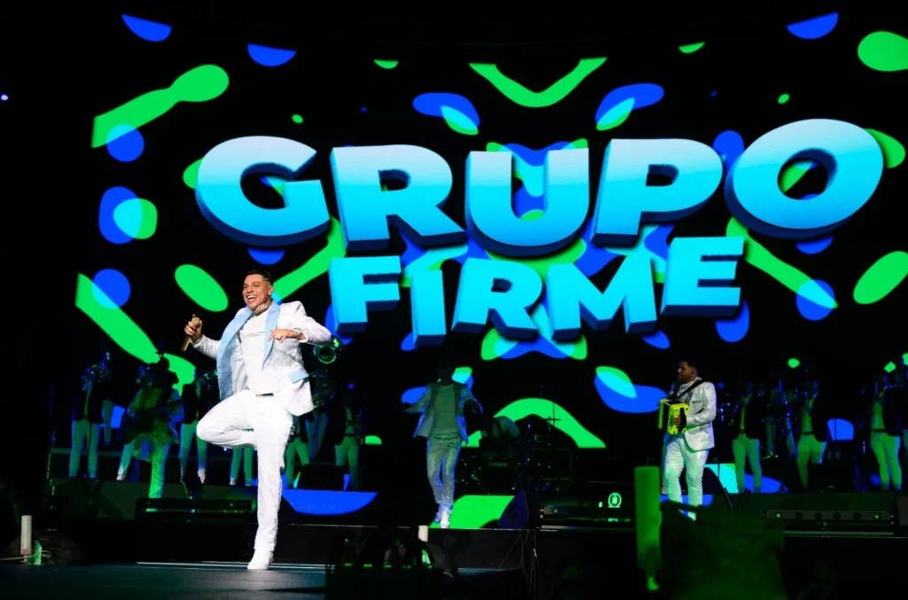 Grupo Firme